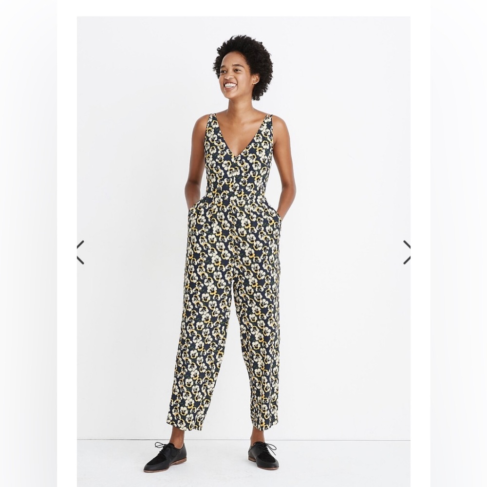 Madewell V-Neck Sleeveless Jumpsuit in Viola Floral Size 00